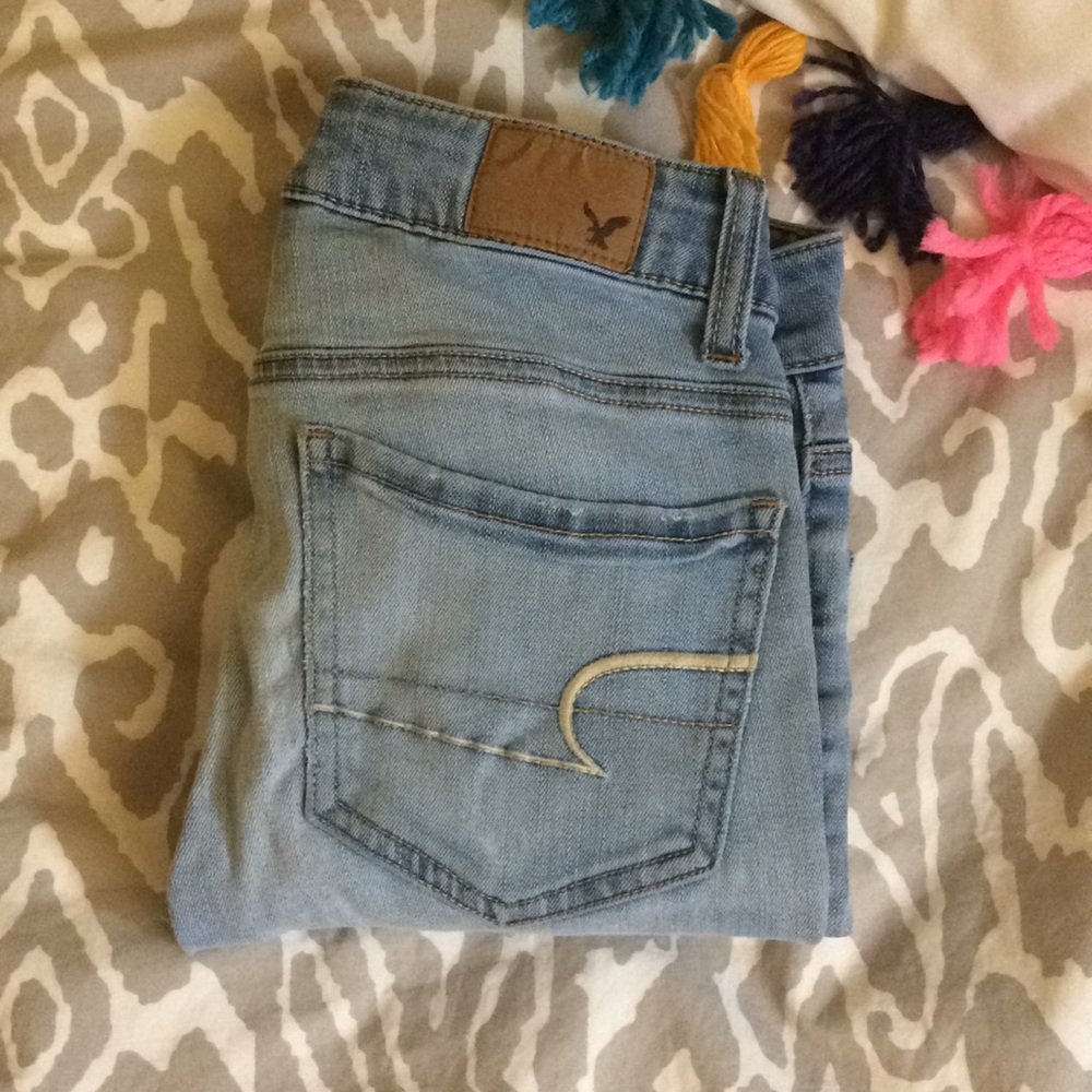 American Eagle jeans, light wash